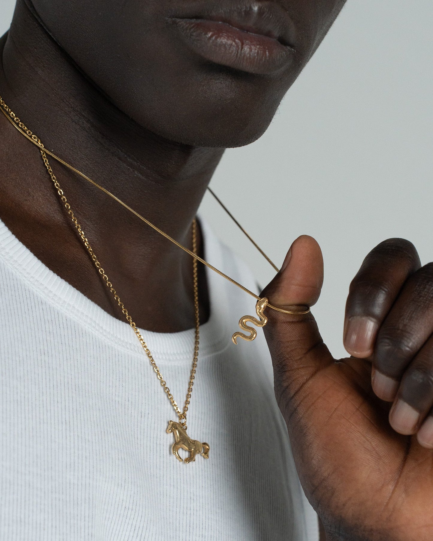 ETERNA GOLD NECKLACE